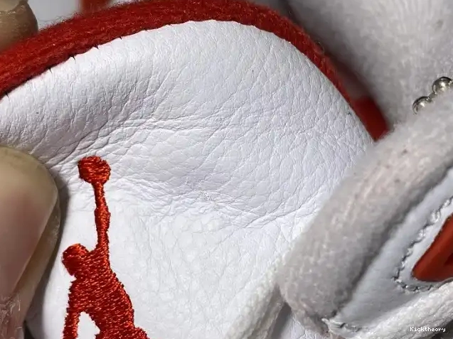 Kick Theory University Retro 3 Air White Tinker Red Jordan CJ0939-100 0617